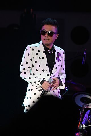 <span class="mw-page-title-main">Kim Gun-mo</span> South Korean singer-songwriter (born 1968)