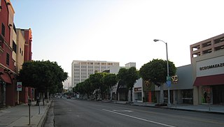 <span class="mw-page-title-main">Robertson Boulevard</span> Street in Los Angeles