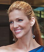 Tricia Helfer dans le rôle de Numéro six