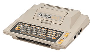 L'Atari 400 est commercialisé en 1979.