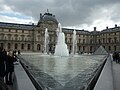 Springbrunnen des Louvre