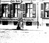 Kastenbrunnen mit Austritt zur Straße und Schrägbrett in der Jägerstraße (1886)