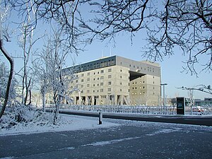 東京大学物性研究所本館（A棟） （千葉县柏市）