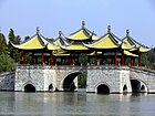 De Viefpaviljoenebrögk in Yangzhou.