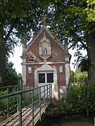 La chapelle de Ronquerolles, située sur les bords de la Brêche.