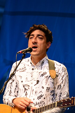 <span class="mw-page-title-main">Ed Droste</span> American musician