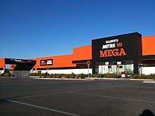 Mitre 10 Mega and Trade Centre Pakenham PknMitre10MEGAstorefront1.JPG