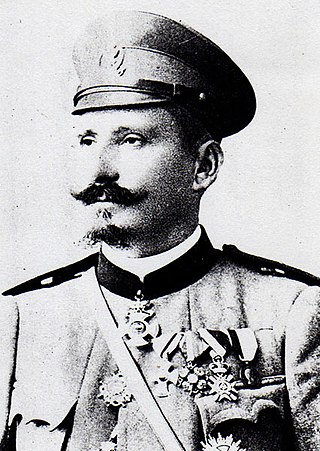 <span class="mw-page-title-main">Radomir Vešović</span> Montenegrin and Yugoslav military officer and politician