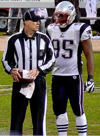 <span class="mw-page-title-main">Rosevelt Colvin</span> American football player (born 1977)