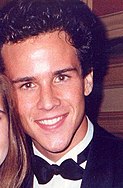 Scott Weinger (cropped).jpg