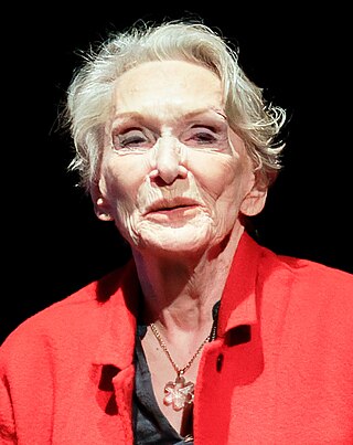 <span class="mw-page-title-main">Siân Phillips</span> Welsh actress (born 1933)