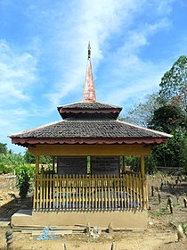 Makam Penghulu Rasyid di Banua Lawas