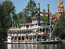 De Mark Twain Riverboat in het Disneyland Park in Anaheim