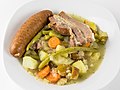 Westfalisches Blindhuhn mit Mettenden und Schweinespeck-6650.jpg