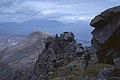 Pohled z Askivalu přes Hallival na ostrov Skye s pohořím Cuillin