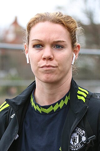 <span class="mw-page-title-main">Aoife Mannion</span> Irish footballer (born 1995)