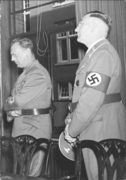 Arthur Seyß-Inquart (links) und Wilhelm Ritterbusch (rechts).png