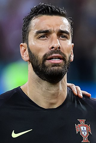 <span class="mw-page-title-main">Rui Patrício</span> Portuguese footballer (born 1988)