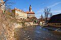 Blick auf das Schloss mit Turm