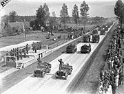 Respectful crowd at motorcade in Canada (1945)