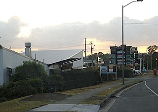 <span class="mw-page-title-main">Eatons Hill, Queensland</span> Suburb of City of Moreton Bay, Queensland, Australia