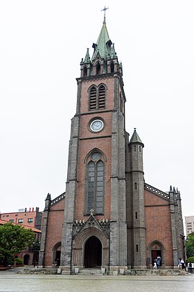 La cathédrale Myeong-Dong