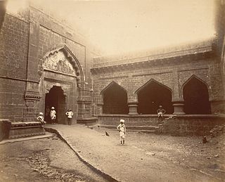 <span class="mw-page-title-main">Panhala Fort</span> Medieval fort in Maharashtra, India