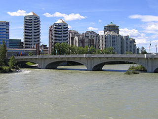 <span class="mw-page-title-main">Downtown West End, Calgary</span> Neighbourhood in Calgary, Alberta, Canada