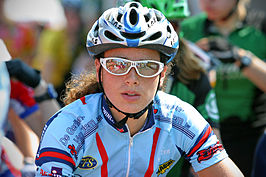 Laura Turpijn bij de start van het Nederlands Kampioenschap MTB 2004 te Zoetermeer