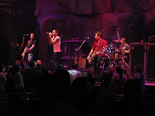 <span class="mw-page-title-main">Lit (band)</span> American rock band