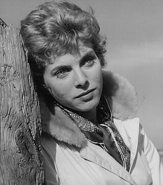 <span class="mw-page-title-main">Billie Whitelaw</span> English actress (1932–2014)