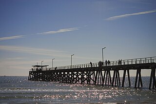 <span class="mw-page-title-main">Largs Bay, South Australia</span> Suburb of Adelaide, South Australia