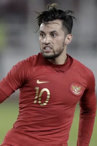 <span class="mw-page-title-main">Stefano Lilipaly</span> Indonesian footballer (born 1990)