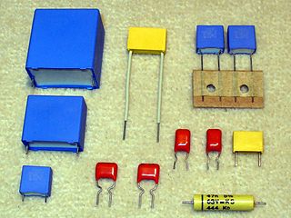 <span class="mw-page-title-main">Film capacitor</span> Electrical capacitor with an insulating plastic film as the dielectric