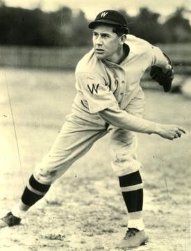 <span class="mw-page-title-main">Carl Fischer (baseball)</span> American baseball player (1905–1963)