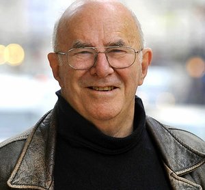 <span class="mw-page-title-main">Clive James</span> Australian writer and broadcaster (1939–2019)