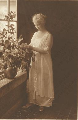 <span class="mw-page-title-main">Mary Chase Perry Stratton</span> American ceramic artist