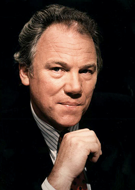 <span class="mw-page-title-main">Peter Sissons</span> English journalist and broadcaster (1942–2019)