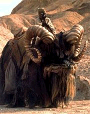 <span class="mw-page-title-main">Bantha</span> Star Wars creature