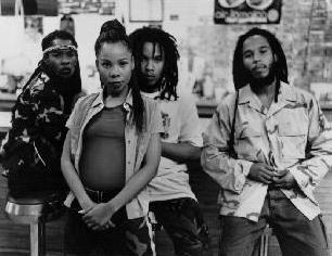 <span class="mw-page-title-main">Ziggy Marley and the Melody Makers</span> Jamaican-American reggae family group