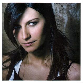 <i>Resta in ascolto</i> 2004 studio album by Laura Pausini