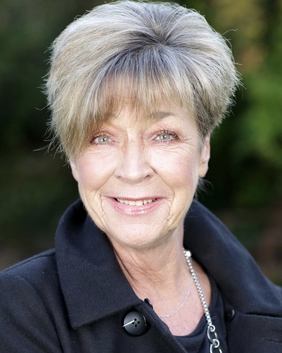 <span class="mw-page-title-main">Anne Kirkbride</span> English actress (1954–2015)