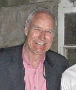 <span class="mw-page-title-main">Peter Snow</span> British television presenter (born 1938)