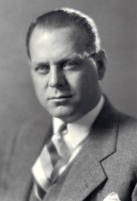 <span class="mw-page-title-main">Harley Earl</span> American designer