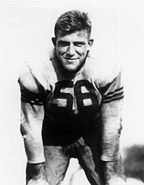 <span class="mw-page-title-main">Bill Hewitt (American football)</span> American football player (1909–1947)