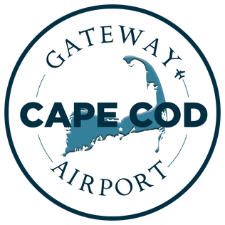 <span class="mw-page-title-main">Cape Cod Gateway Airport</span> Public airport in Hyannis, Massachusetts, United States