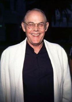 <span class="mw-page-title-main">Lewis Arquette</span> American actor (1935–2001)