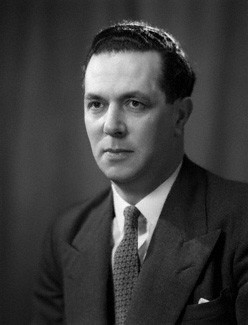 <span class="mw-page-title-main">Keith Joseph</span> British Conservative politician (1918–1994)