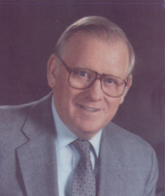 <span class="mw-page-title-main">Joseph Kearney</span> American athletics coach and administrator (1927–2010)