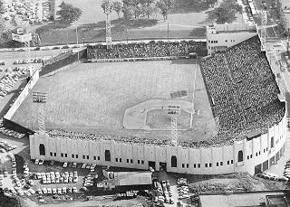 <span class="mw-page-title-main">Seals Stadium</span> Minor league baseball stadium in San Francisco (1931–1959)